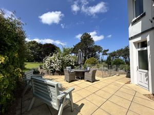 Photo 27- click for photo gallery